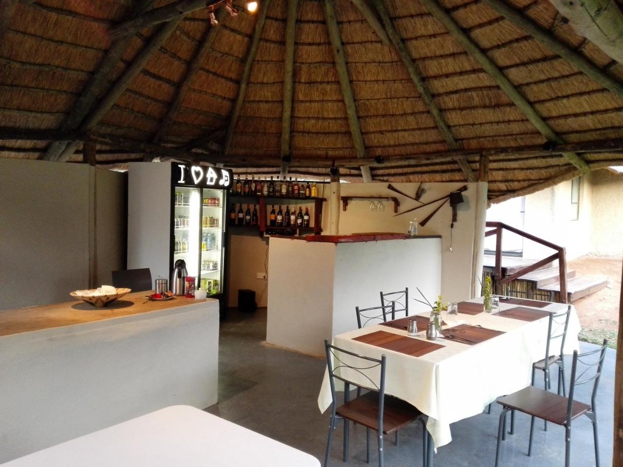 Chobe Sunset Chalets Lesoma Eksteriør bilde
