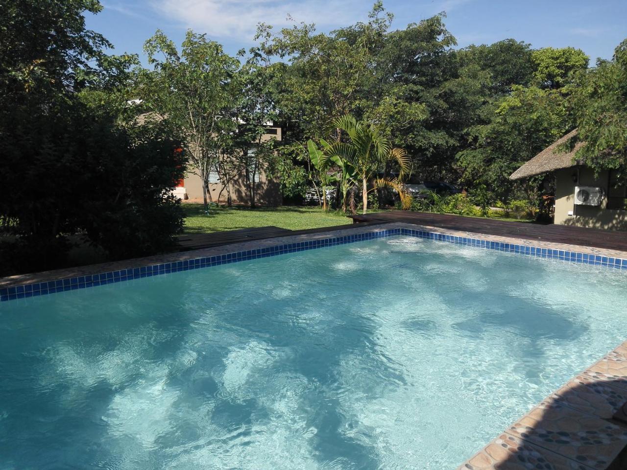 Chobe Sunset Chalets Lesoma Eksteriør bilde