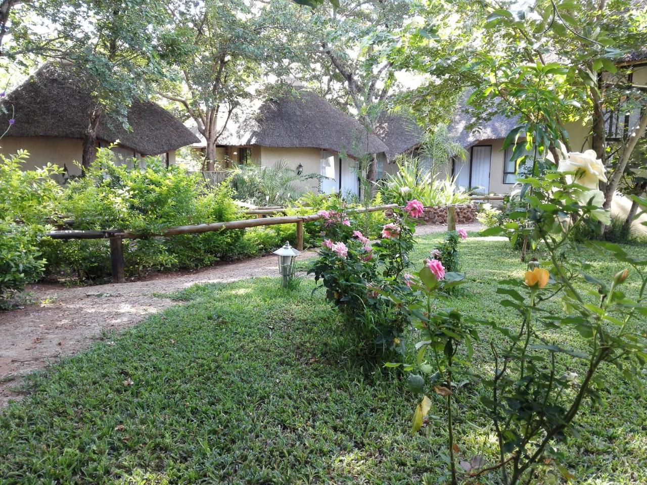 Chobe Sunset Chalets Lesoma Eksteriør bilde