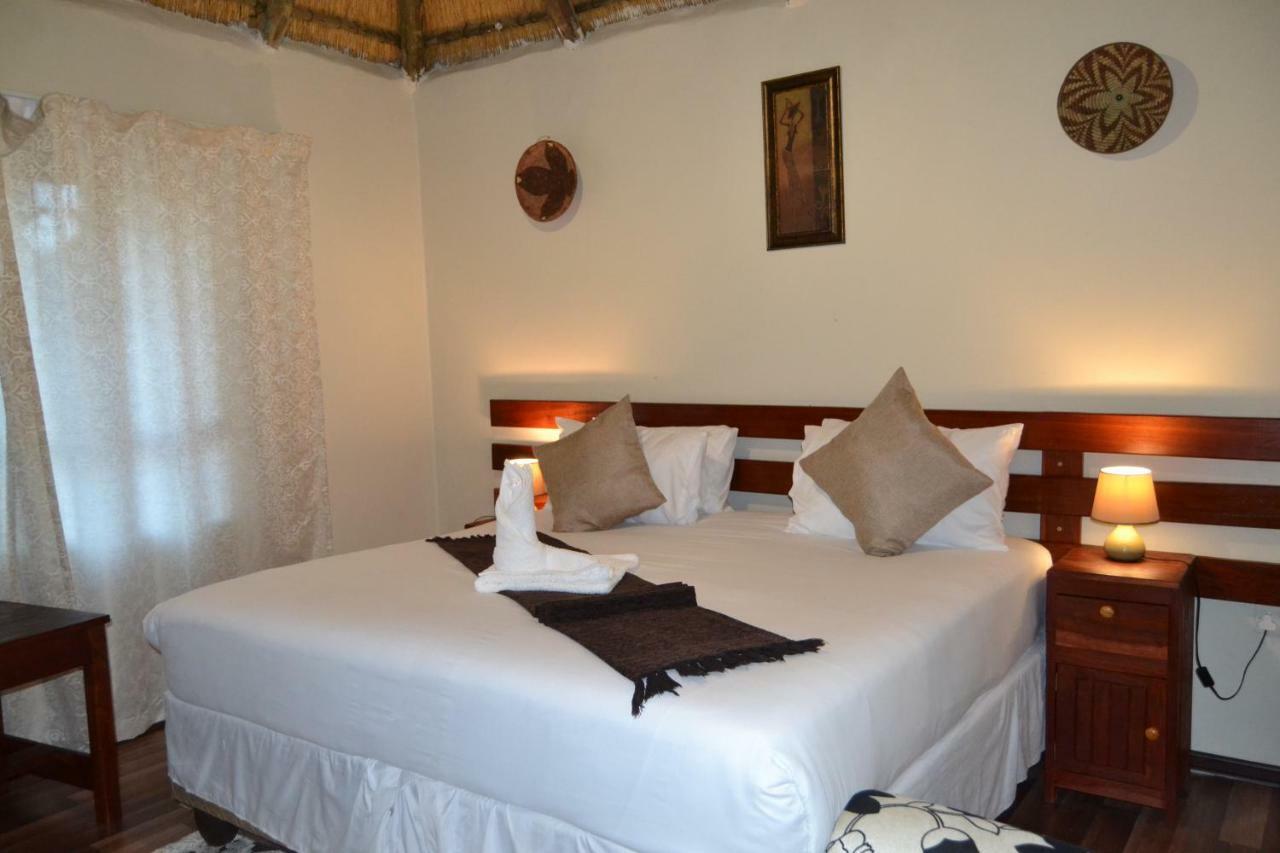 Chobe Sunset Chalets Lesoma Eksteriør bilde