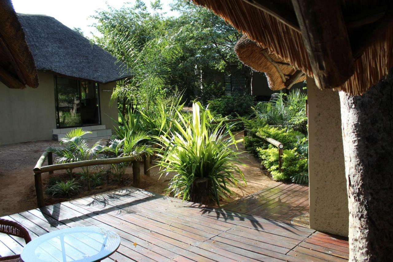 Chobe Sunset Chalets Lesoma Eksteriør bilde