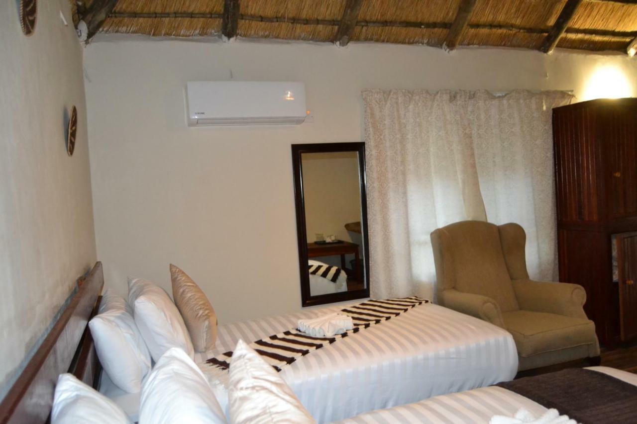 Chobe Sunset Chalets Lesoma Eksteriør bilde